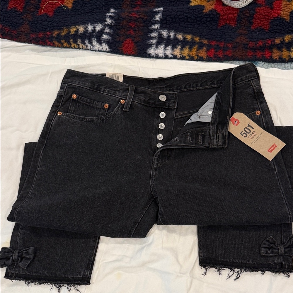 Levi's 501 Black High-Rise Women's Jeans